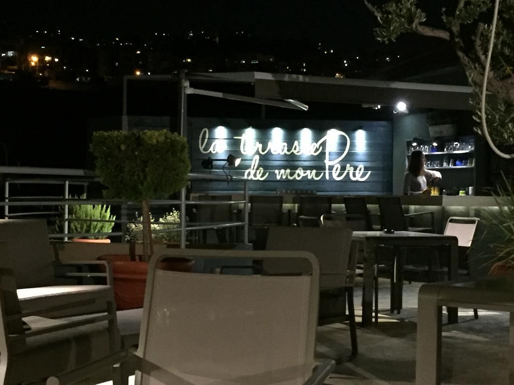L'Hôtel de mon Père Byblos Exterior foto